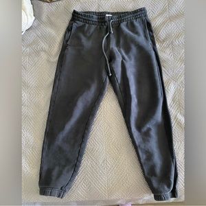 Aritzia Sweatpants - TNA black sweatpants size small